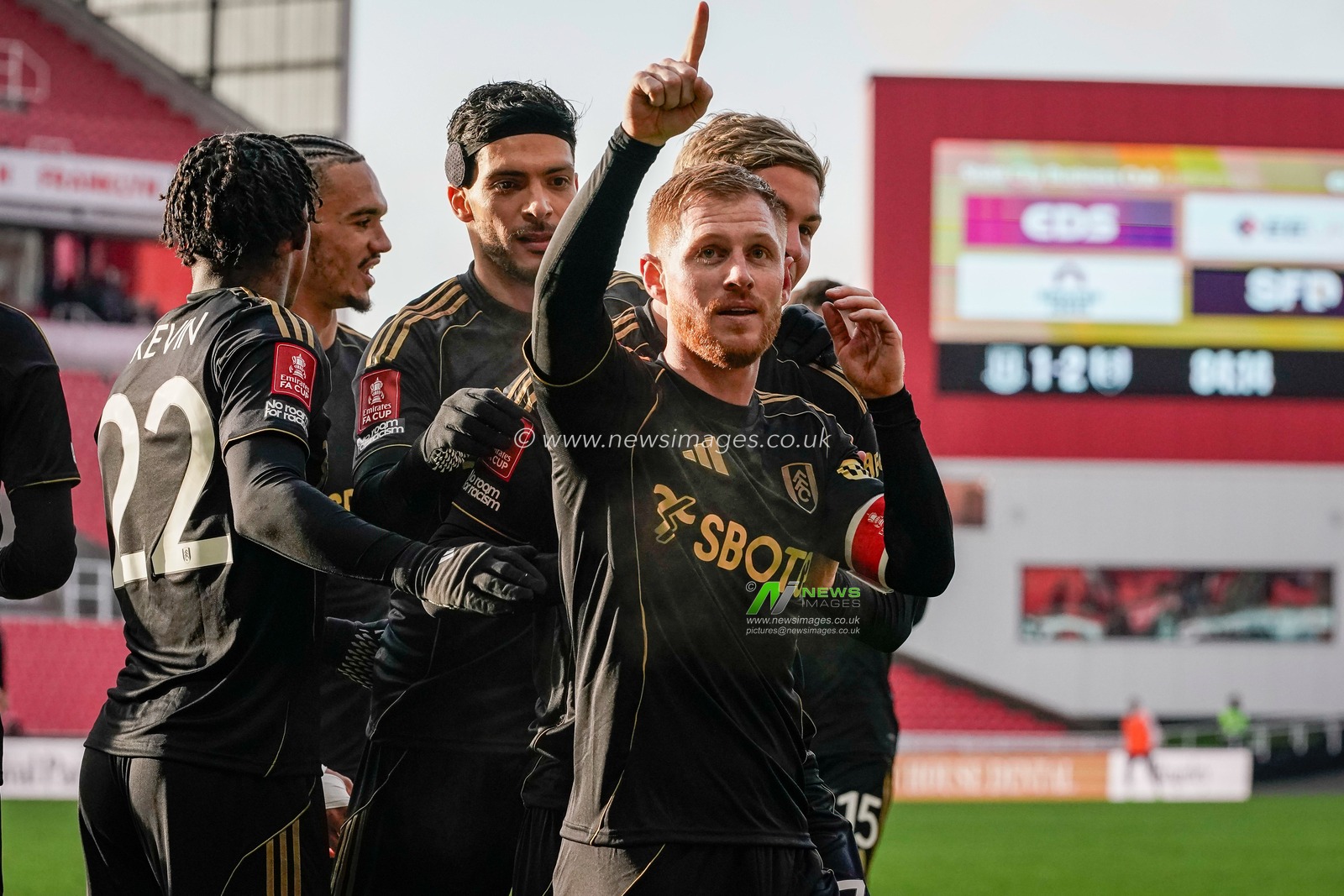 Harrison Reed of Fulham celebrates his goal to make it  1-2 during the Emirates FA Cup 4th Round  match Stoke City vs Fulham at Bet365 Stadium, Stoke On Trent, United Kingdom on 15 February 2026

(Photo by Maynard Manyowa/News Images)