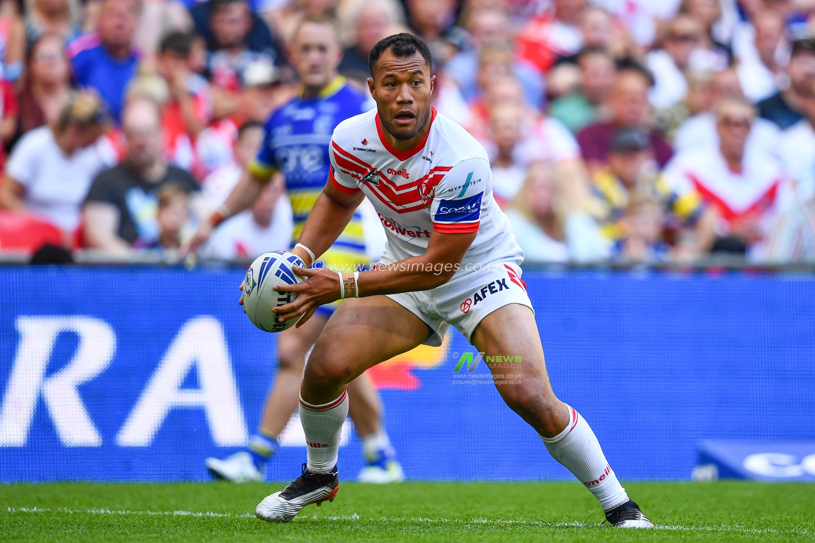 24th August 2019 , Wembley Stadium, London England ; 2019 Coral Challenge Cup Final ; St Helens vs Warrington Wolves ; Joseph Paulo (12) of St Helens in action



Credit: Craig Thomas/News Images