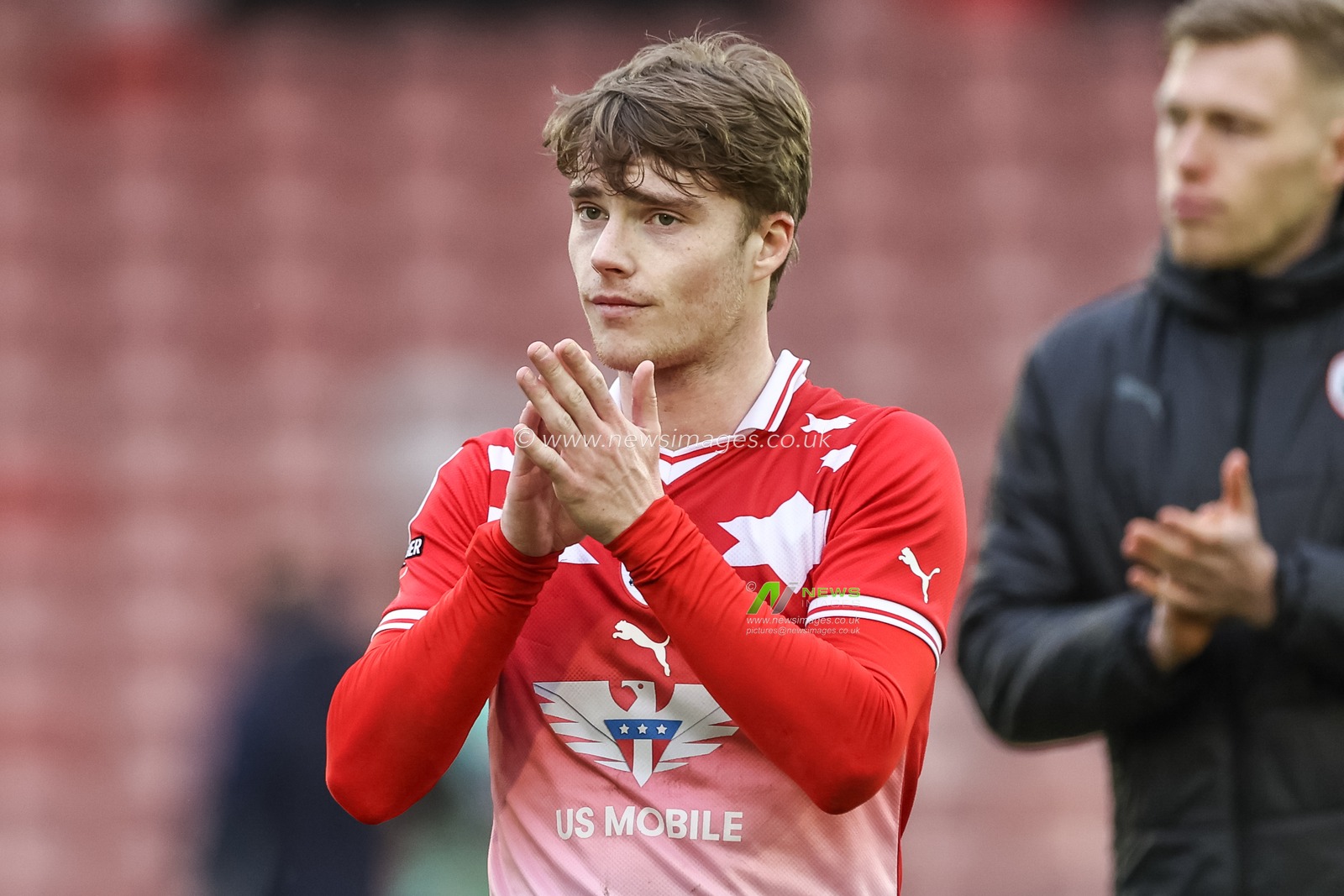 Luca Connell of Barnsley applauds the home fans during the Sky Bet League 1 match Barnsley vs Cheltenham Town at Oakwell, Barnsley, United Kingdom, 16th March 2024

(Photo by Mark Cosgrove/News Images)
