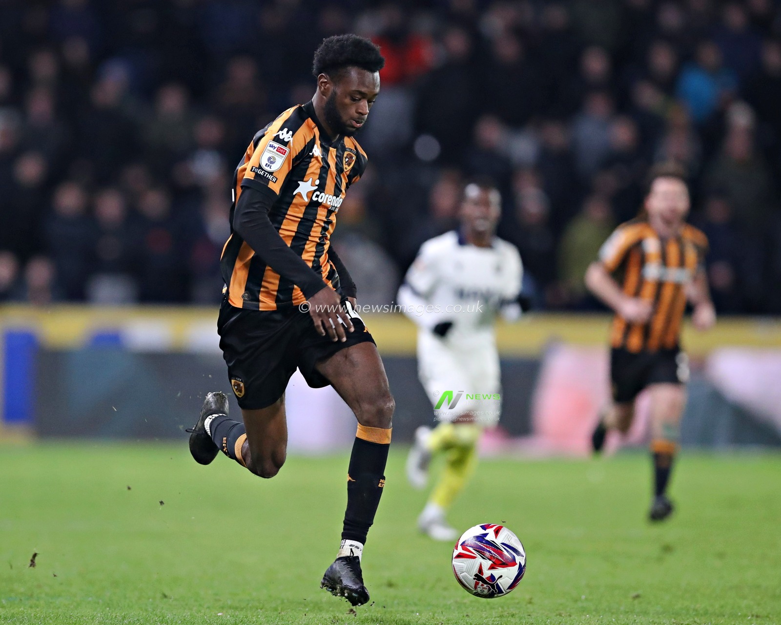 Abu Kamara of Hull City during the Sky Bet Championship match Hull City vs Oxford United at MKM Stadium, Hull, United Kingdom, 12th March 2025

(Photo by Sam Eaden/News Images)