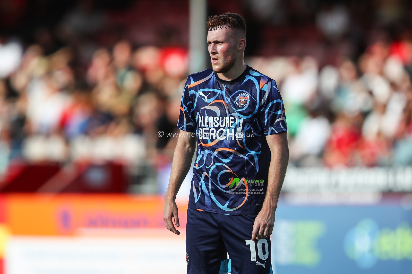Sonny Carey of Blackpool during the Sky Bet League 1 match Crawley Town vs Blackpool at Broadfield Stadium, Crawley, United Kingdom, 10th August 2024

(Photo by Gareth Evans/News Images)