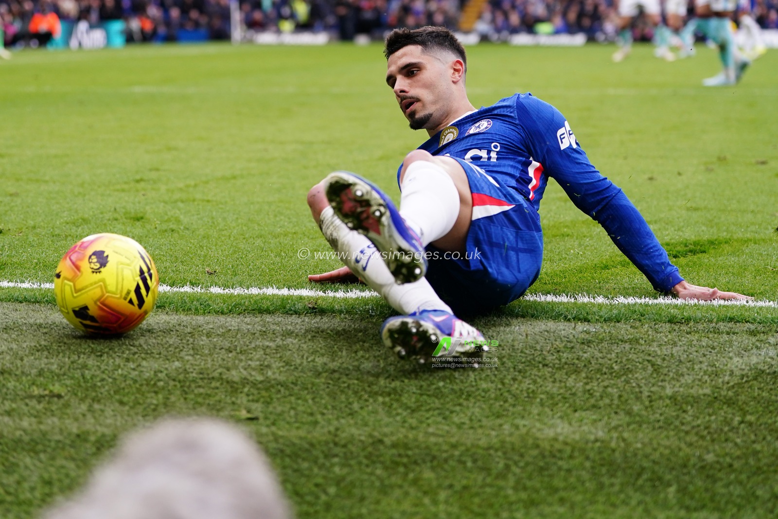 Pedro Neto of Chelsea during the Premier League match Chelsea vs Burnley at Stamford Bridge, London, United Kingdom on 21 February 2026

(Photo by Harvey Murphy/News Images)