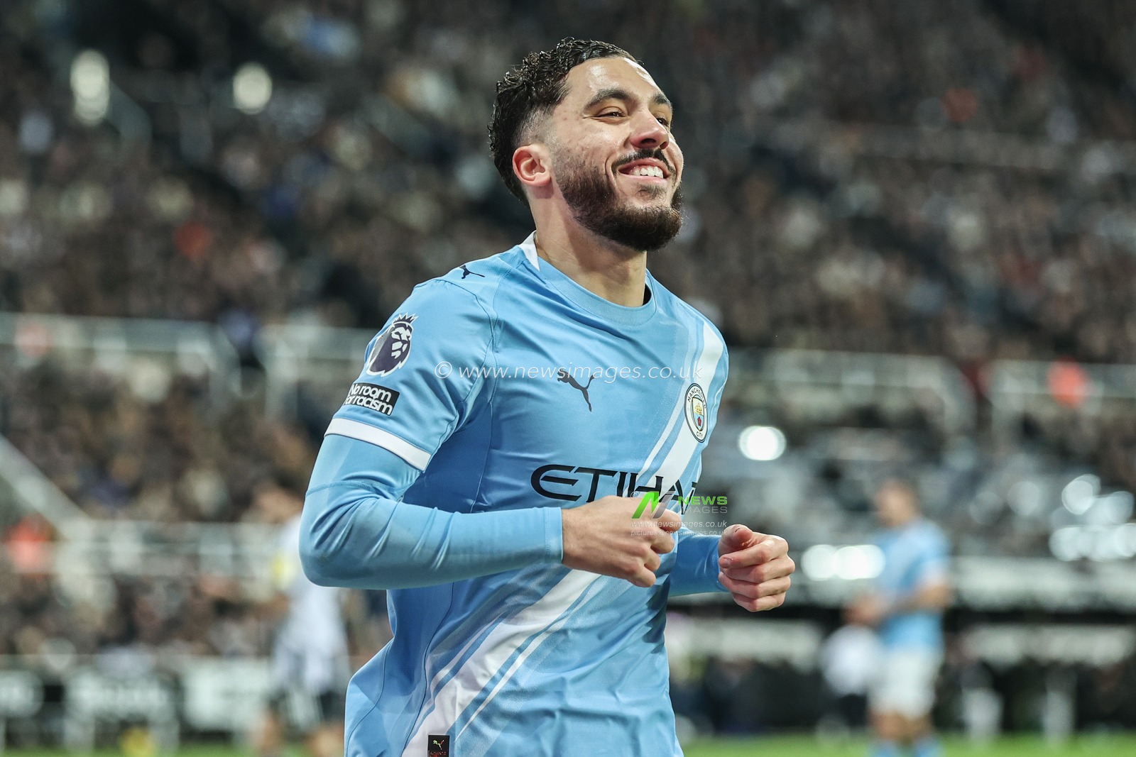 Rayan Cherki of Manchester City during the Premier League match Newcastle United vs Manchester City at St. James's Park, Newcastle, United Kingdom, 21st November 2025

(Photo by Alfie Cosgrove/News Images)

*** GER AUT SUI OUT ***