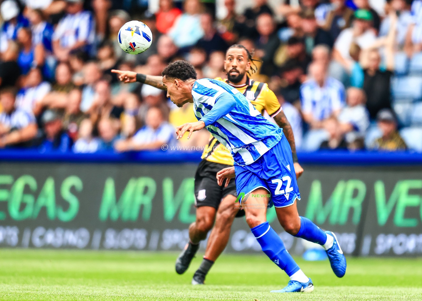 Gabriel Otegbayo of Sheffield Wednesday clears the ball up field during the Sky Bet Championship match Sheffield Wednesday vs Stoke City at Hillsborough, Sheffield, United Kingdom, 16th August 2025

(Photo by Richard Bierton/News Images)