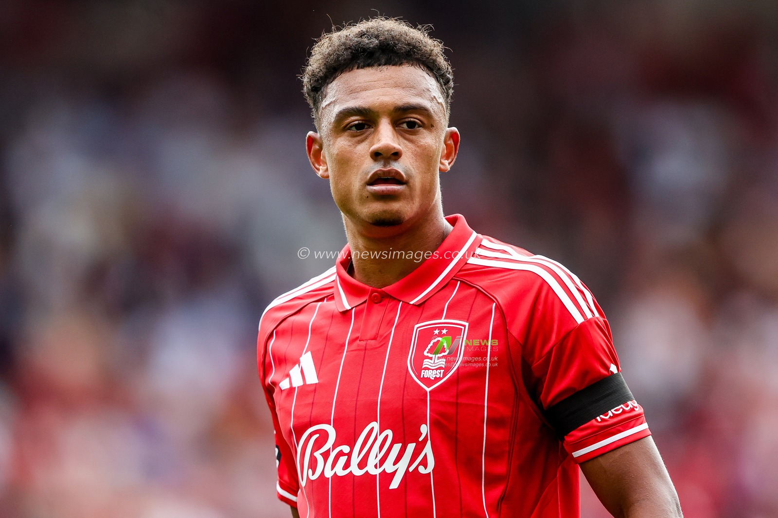 Dan Ndoye of Nottingham Forest looks on during the Premier League match Nottingham Forest vs Brentford at City Ground, Nottingham, United Kingdom, 17th August 2025

(Photo by Alfie Cosgrove/News Images)