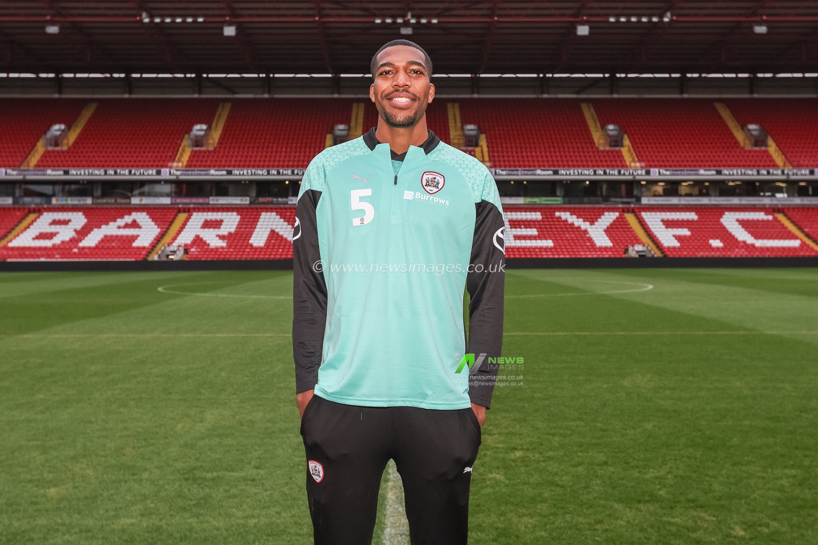 Donovan Pines signs for Barnsley FC on a free until 2025 transfer for at Oakwell, Barnsley, United Kingdom, 13th January 2024

(Photo by Mark Cosgrove/News Images)