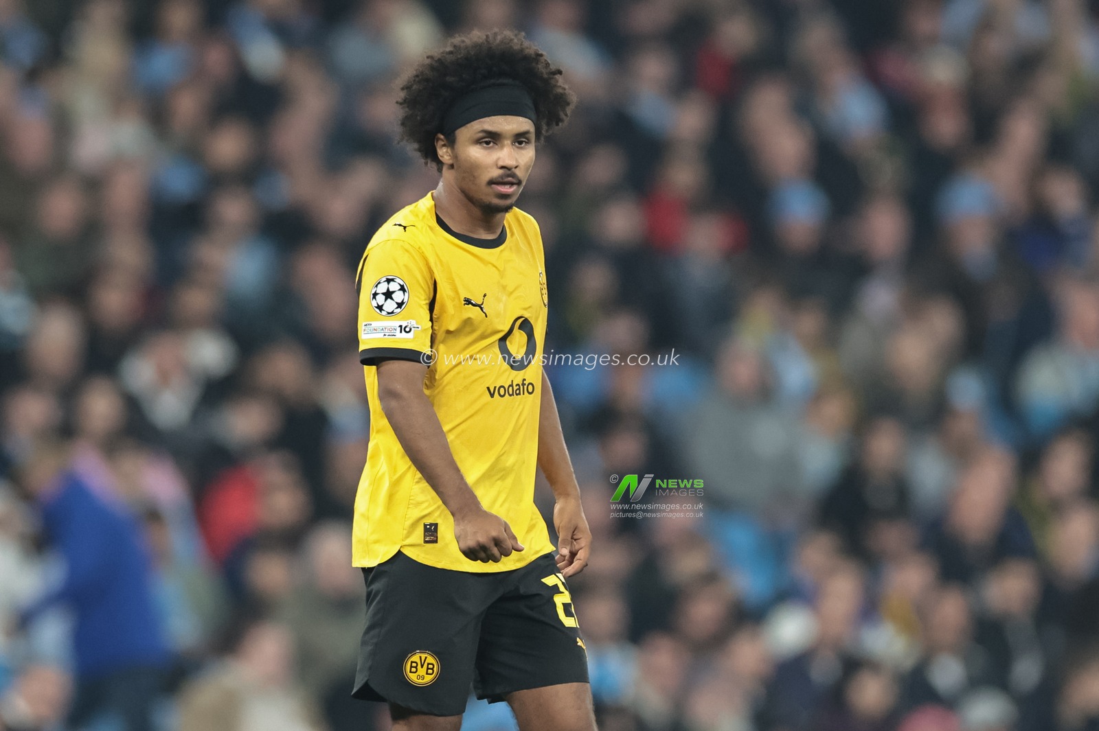 Karim Adeyemi of Borussia Dortmund during the UEFA Champions League Matchday 4 of 8 Manchester City vs Borussia Dortmund at the City of Manchester Stadium, Manchester, United Kingdom, 5th November 2025

(Photo by Mark Cosgrove/News Images)

*** GER AUT SUI OUT ***