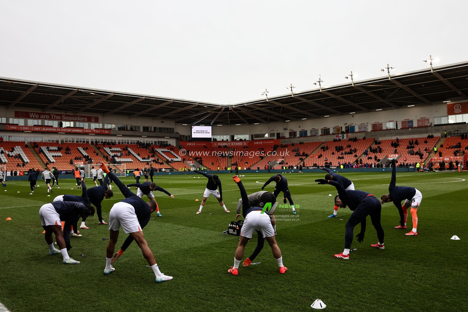 Blackpool in the pregame warmup session during the Sky Bet League 1 match Blackpool vs Bolton Wanderers at Bloomfield Road, Blackpool, United Kingdom, 29th March 2025

(Photo by Mark Cosgrove/News Images)
