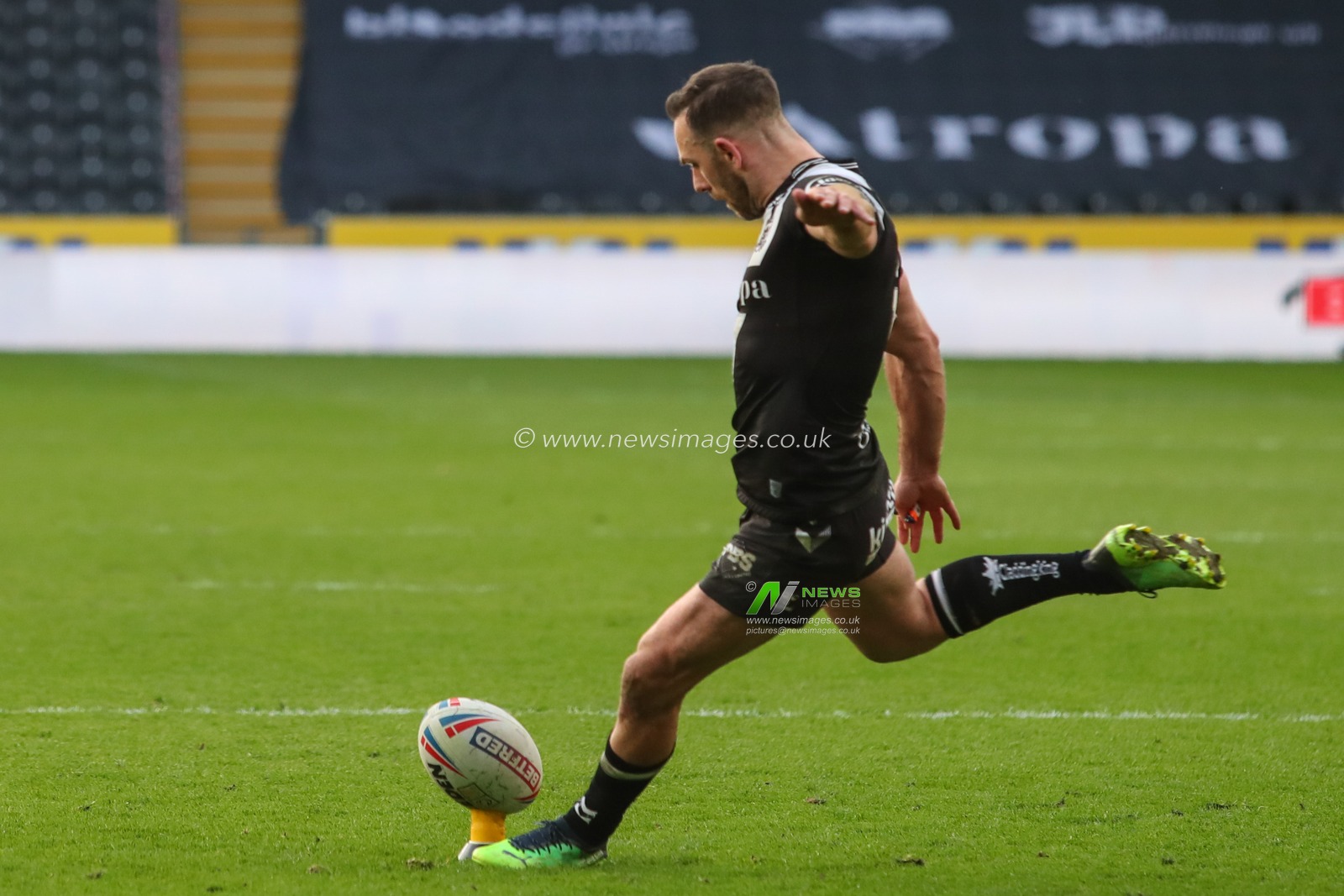 Luke Gale #7 of Hull FC kicks the conversion kick to make the score 18-16