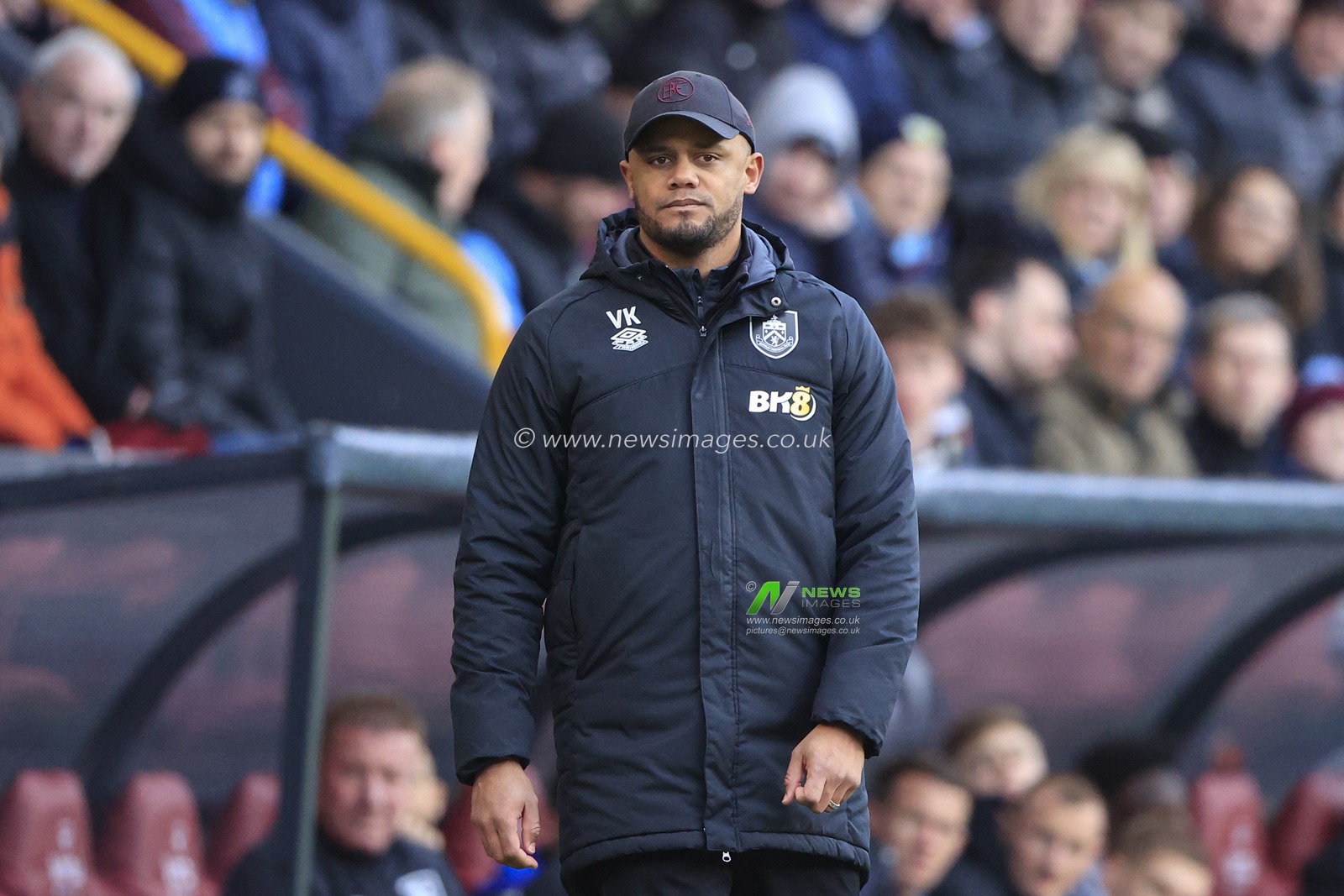 Vincent Kompany the Burnley manager on the sidelines during the  Sky Bet Championship match Burnley vs Huddersfield Town at Turf Moor, Burnley, United Kingdom, 25th February 2023

(Photo by Conor Molloy/News Images)
