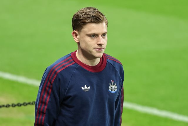 Harvey Barnes of Newcastle Untied arrives during the UEFA Champions League Knockout Round Play-offs Newcastle Untied vs Qarabag at St. James's Park, Newcastle, United Kingdom on 24 February 2026

(Photo by Mark Cosgrove/News Images)