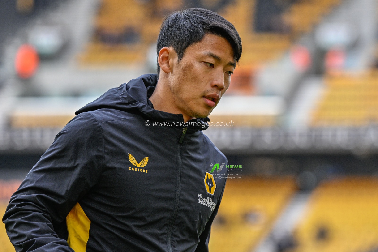Hwang Hee-Chan of Wolverhampton Wanderers in the pregame warmup session during the Premier League match Wolverhampton Wanderers vs Sheffield United at Molineux, Wolverhampton, United Kingdom, 25th February 2024

(Photo by Cody Froggatt/News Images)