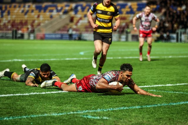 Jacob Alick-Wiencke of Leigh Leopards goes over for a try during the Betfred Super League round 8 match York Knights vs Leigh Leopards at LNER Community Stadium, York, United Kingdom on 17 April 2026

(Photo by Alfie Cosgrove/News Images)