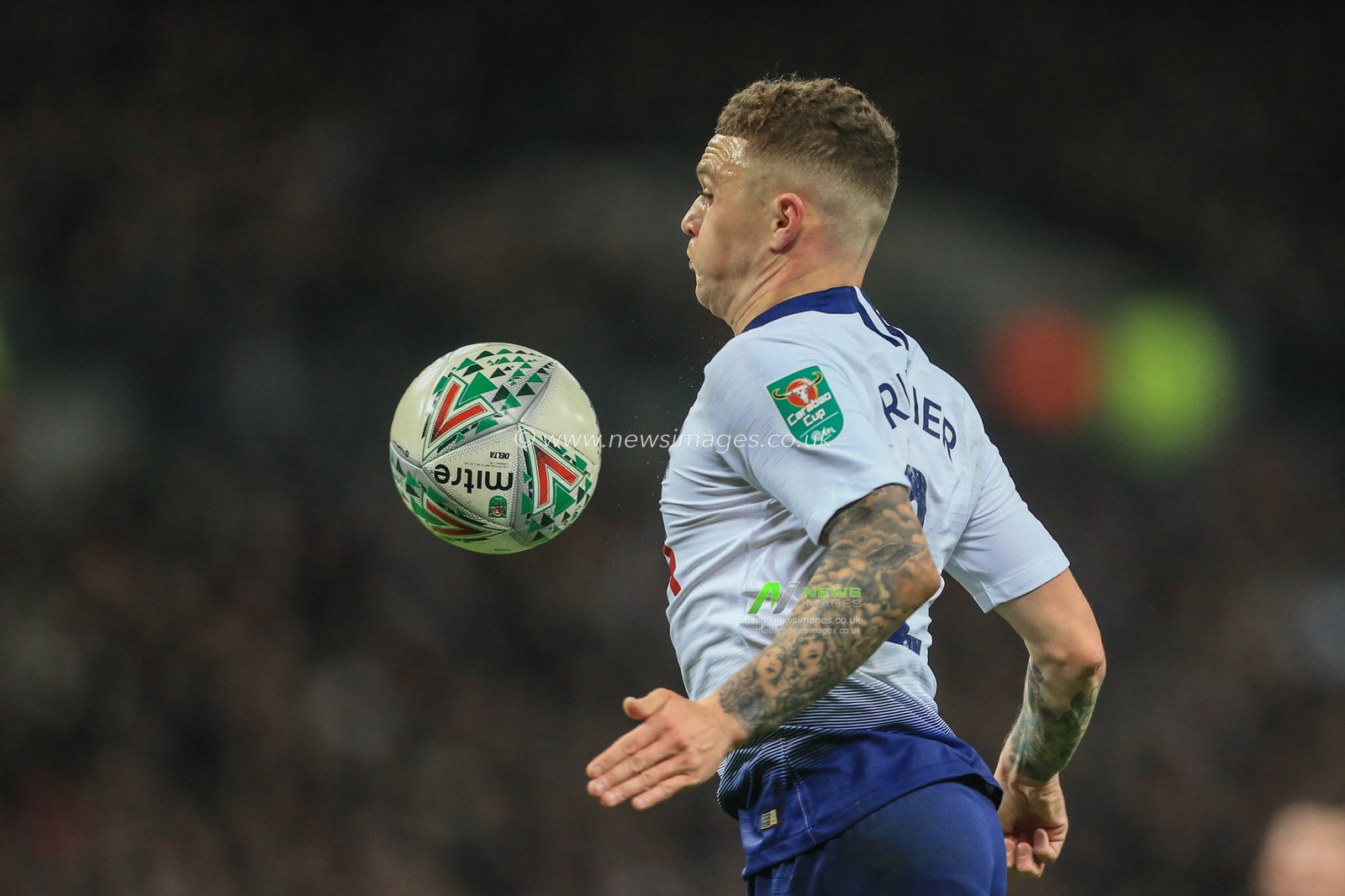 8th January 2019, Wembley, London, England; Carabao EFL Cup, Semi-Final, Tottenham vs Chelsea ; Kieran Trippier (02) of Tottenham chest the ball 


Credit: Mark Cosgrove/News Images

English Football League images are subject to DataCo Licence