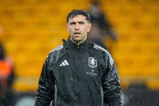Emiliano Martínez of Aston Villain the pregame warmup session  during the Premier League match Wolverhampton Wanderers vs Aston Villa at Molineux, Wolverhampton, United Kingdom on 27 February 2026

(Photo by Maynard Manyowa/News Images)