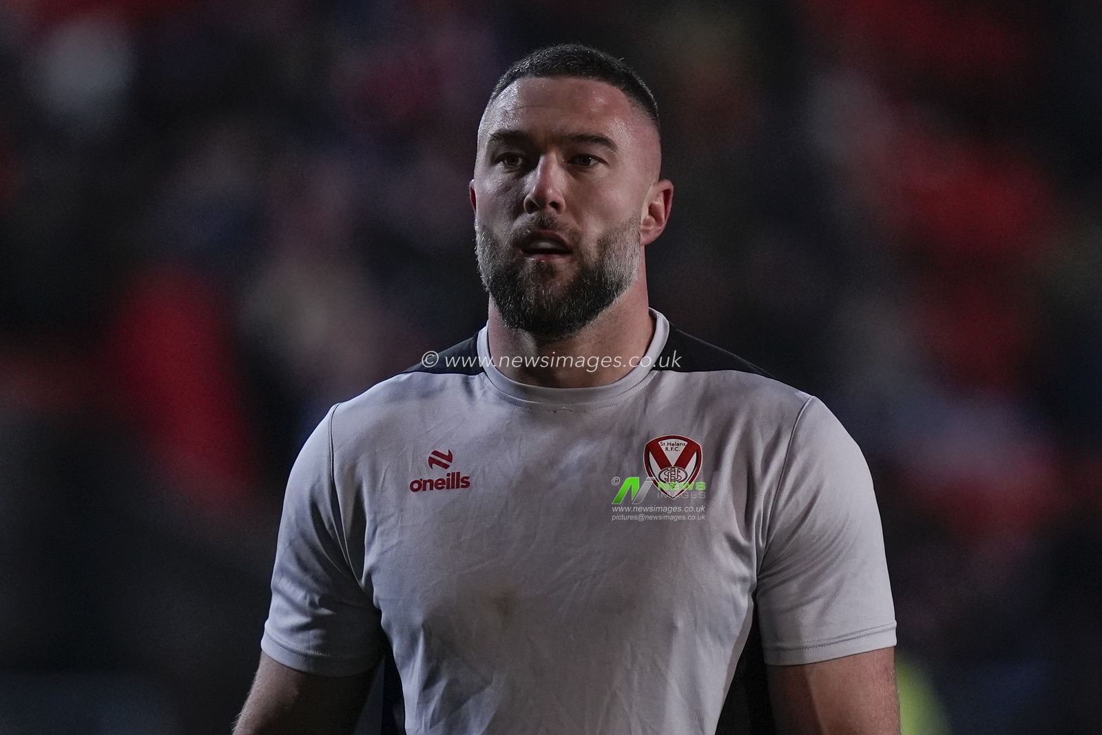 Curtis Sironen of St. Helens warms up before the Betfred Super League Round 4 match St Helens vs Salford Red Devils at Totally Wicked Stadium, St Helens, United Kingdom, 8th March 2024

(Photo by Steve Flynn/News Images)
