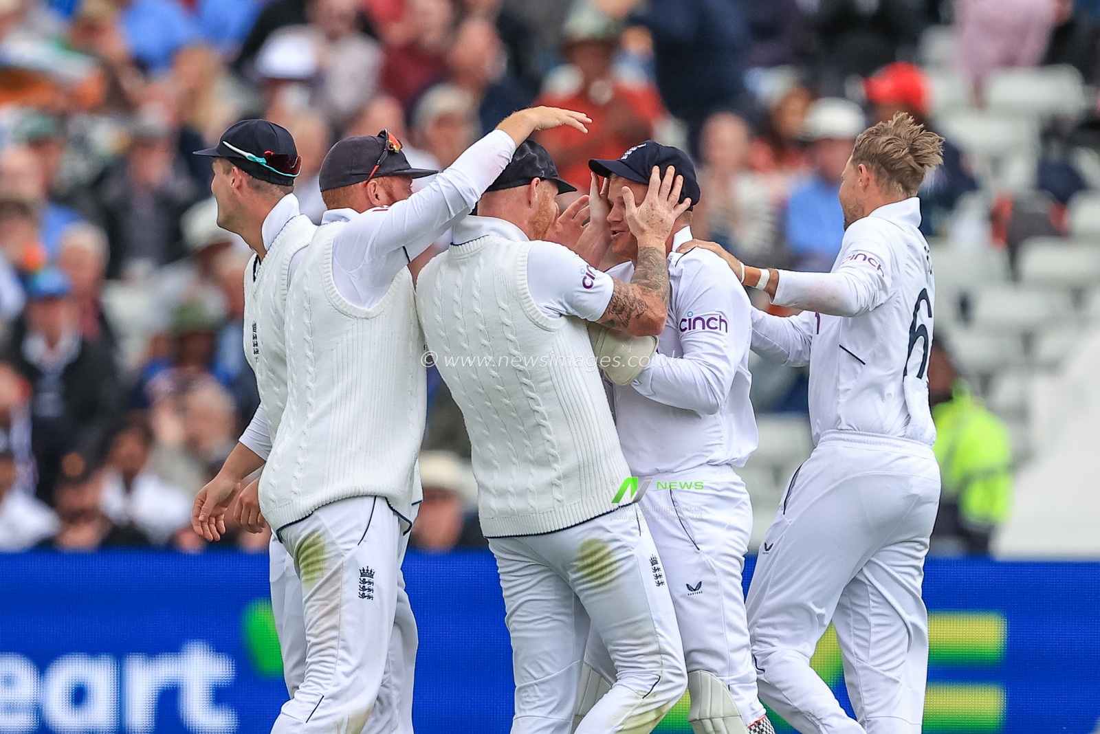 Sam Billings of England celebrates catching Shreyas Iyer of India with Ben Stokes of England