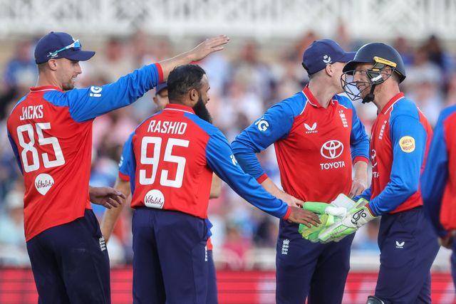 Jos Buttler of England celebrates the wicket of  Arshdeep Singh of India with Ali Rashid of England during the Third Vitality T20 International match England vs India at Trent Bridge, Nottingham, United Kingdom on 07 July 2026

(Photo by Mark Cosgrove/News Images)