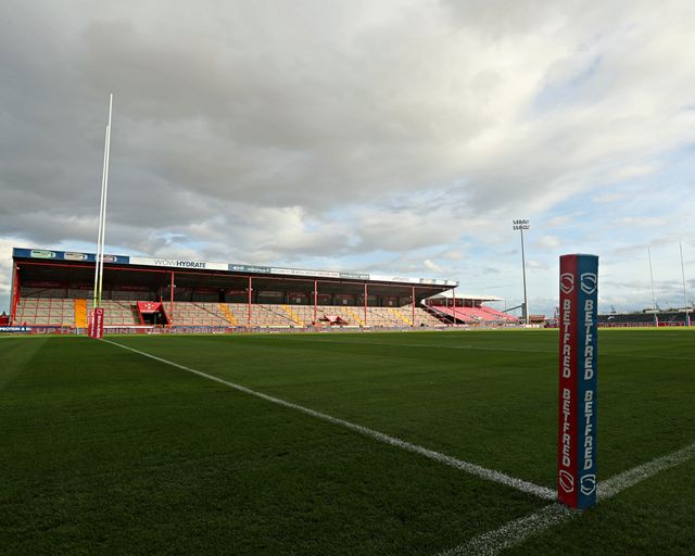 A general view of Sewell Group Craven Park before the Betfred Super League round 27 match Hull KR vs Warrington Wolves at Sewell Group Craven Park, Kingston upon Hull, United Kingdom, 18th September 2025(Photo by Sam Eaden/News Images)