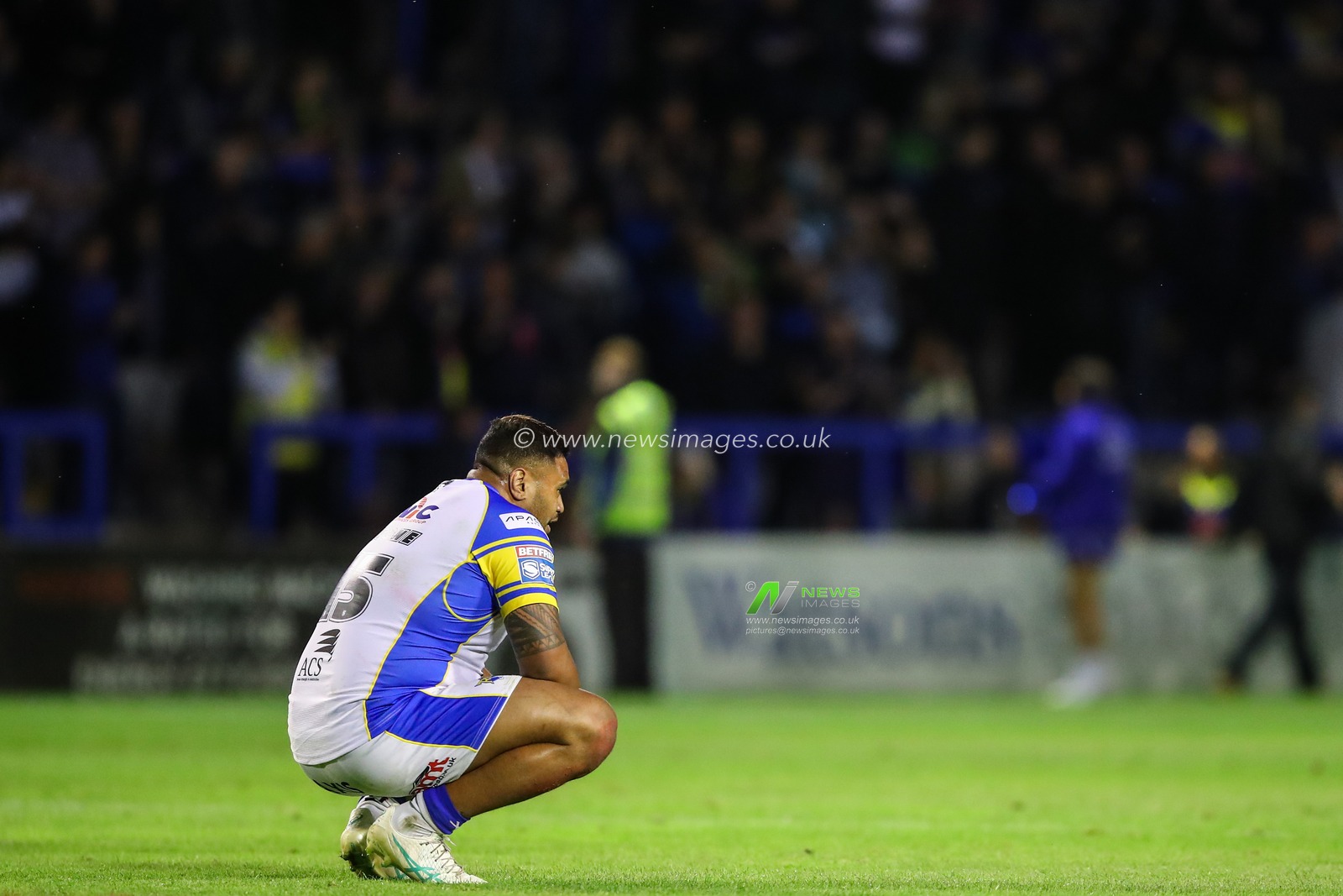 Sam Lisone of Leeds Rhinos reacts at full time in the Betfred Super League Round 17 match Warrington Wolves vs Leeds Rhinos at Halliwell Jones Stadium, Warrington, United Kingdom, 11th July 2024

(Photo by Gareth Evans/News Images)