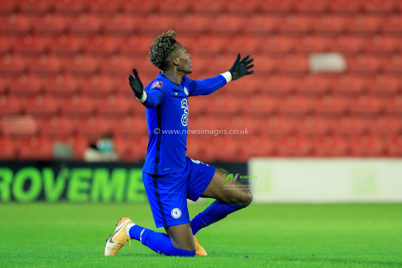 Tammy Abraham #9 of Chelsea appeals for the penalty but itâ€™s not given