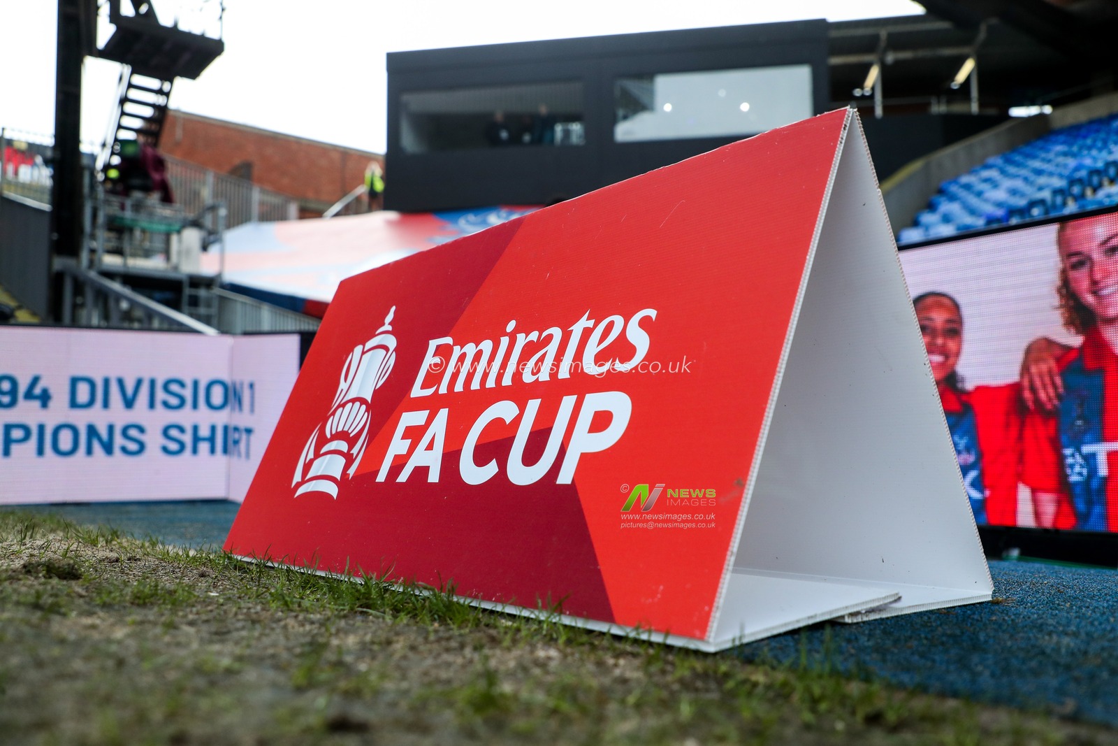 A general view of the Emirates FA Cup advertising board prior to Emirates FA Cup 5th Round match Crystal Palace vs Millwall at Selhurst Park, London, United Kingdom, 1st March 2025

(Photo by Izzy Poles/News Images)