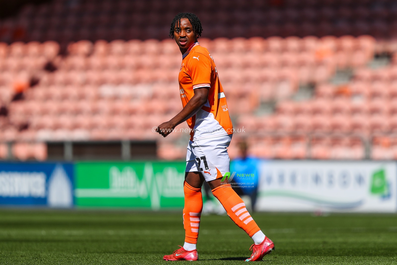 Niall Ennis of Blackpool during the Sky Bet League 1 match Blackpool vs Bristol Rovers at Bloomfield Road, Blackpool, United Kingdom, 3rd May 2025

(Photo by Gareth Evans/News Images)