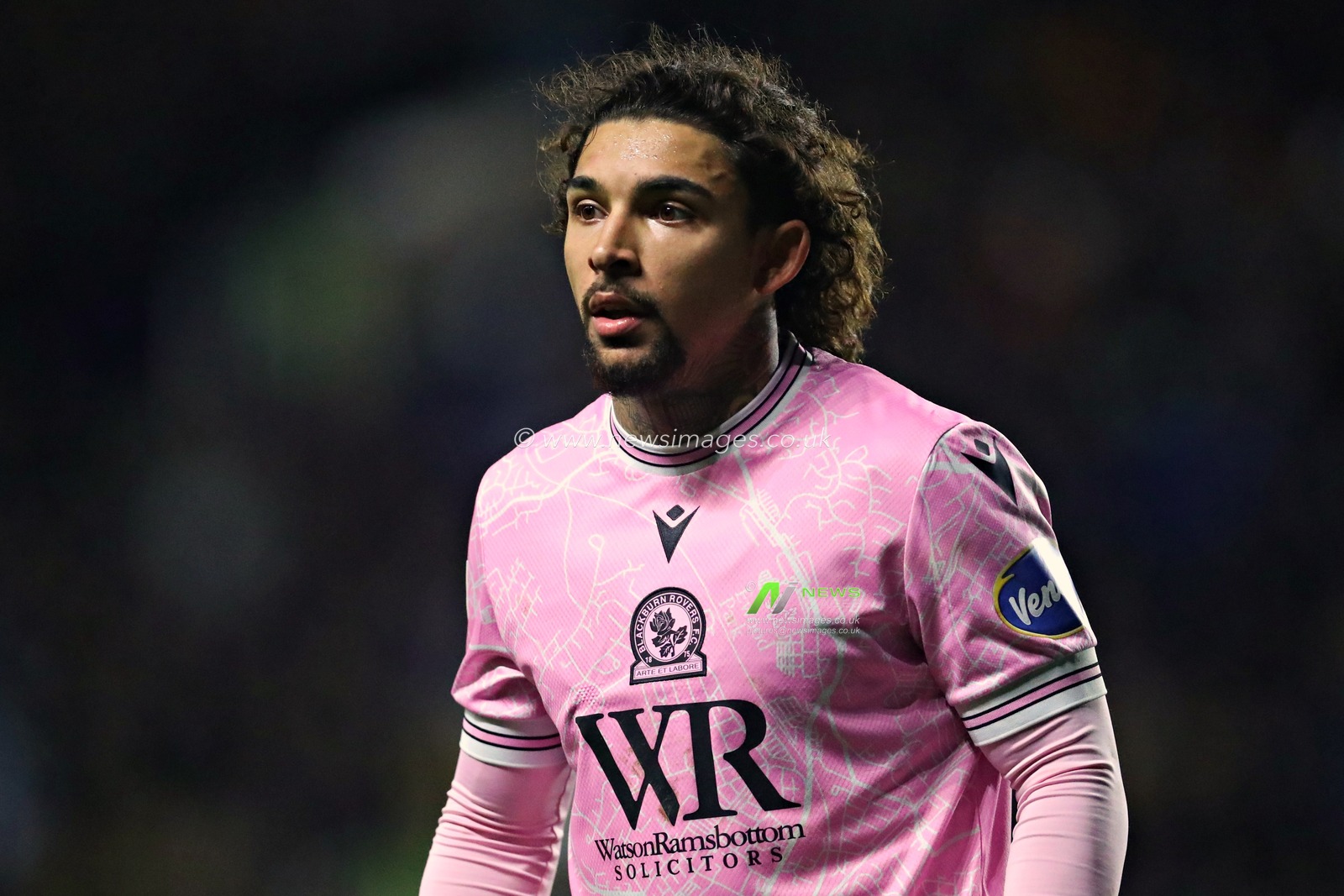Tyrhys Dolan of Blackburn Rovers during the Sky Bet Championship match Sheffield Wednesday vs Blackburn Rovers at Hillsborough, Sheffield, United Kingdom, 10th December 2024

(Photo by Sam Eaden/News Images)
