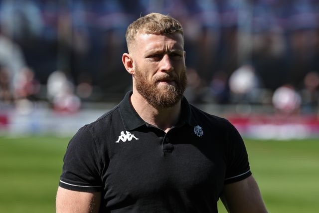 Luke Thompson of Wigan Warriors arrives during the Betfred Challenge Cup Quarter Final match Wakefield Trinity vs Wigan Warriors at DIY Kitchens Stadium, Wakefield, United Kingdom on 12 April 2026

(Photo by Mark Cosgrove/News Images)