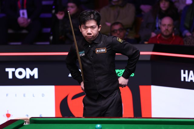 Lei Peifan during the game against Zhao Xintong during the 2025 Halo World Snooker Championship at Crucible Theatre, Sheffield, United Kingdom, 26th April 2025

(Photo by Alex Roebuck/News Images)