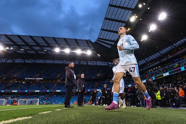 Phil Foden of Manchester City comes out for the pre-game warmup ahead of the Premier League match Manchester City vs Aston Villa at Etihad Stadium, Manchester, United Kingdom, 3rd April 2024

(Photo by Mark Cosgrove/News Images)