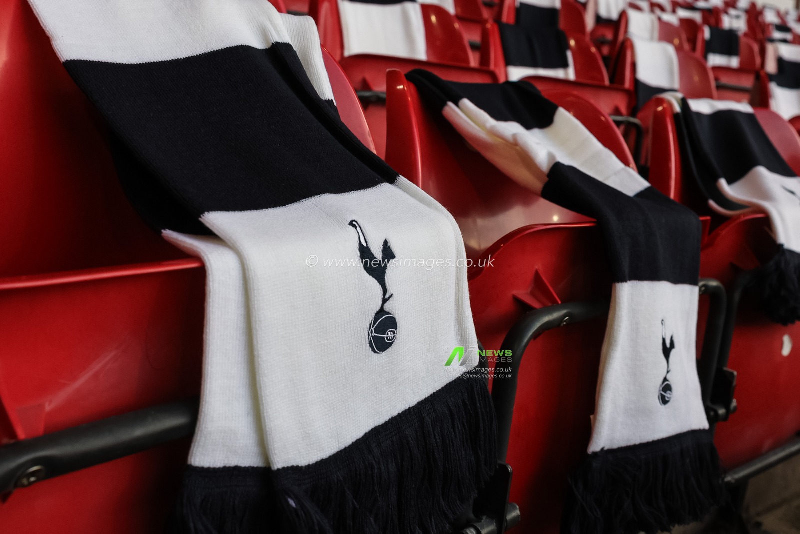 Tottenham Hotspur scarfs are placed on every away seat during the Premier League match Nottingham Forest vs Tottenham Hotspur at City Ground, Nottingham, United Kingdom, 14th December 2025

(Photo by Mark Cosgrove/News Images)

*** GER AUT SUI OUT ***