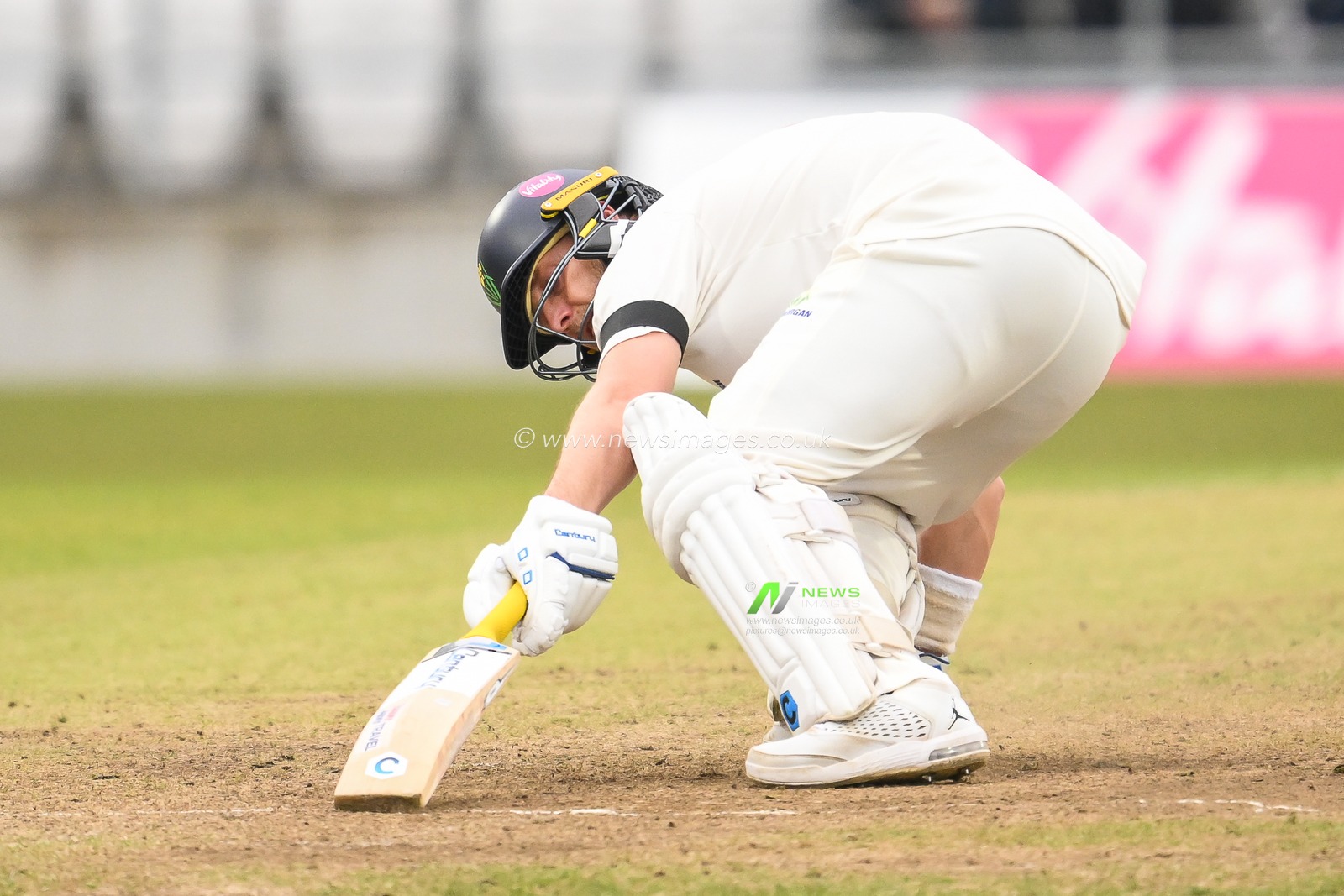 Billy Root of Glamorgan reaches for the crease during the Vitality County Championship Division 2 match Yorkshire vs Glamorgan at Headingley Cricket Ground, Leeds, United Kingdom, 3rd May 2024

(Photo by Craig Thomas/News Images)