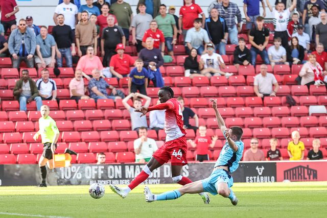 Sky Bet League 1 Barnsley v Oxford United