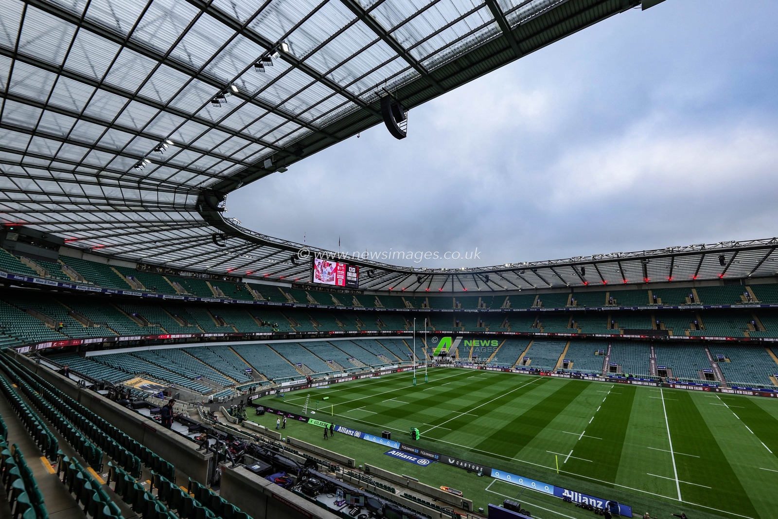 A general view of Allianz Stadium ahead of the Quilter Nations Series 2025 match England vs New Zealand at Allianz Stadium, Twickenham, United Kingdom, 15th November 2025

(Photo by Mark Cosgrove/News Images)

*** GER AUT SUI OUT ***
