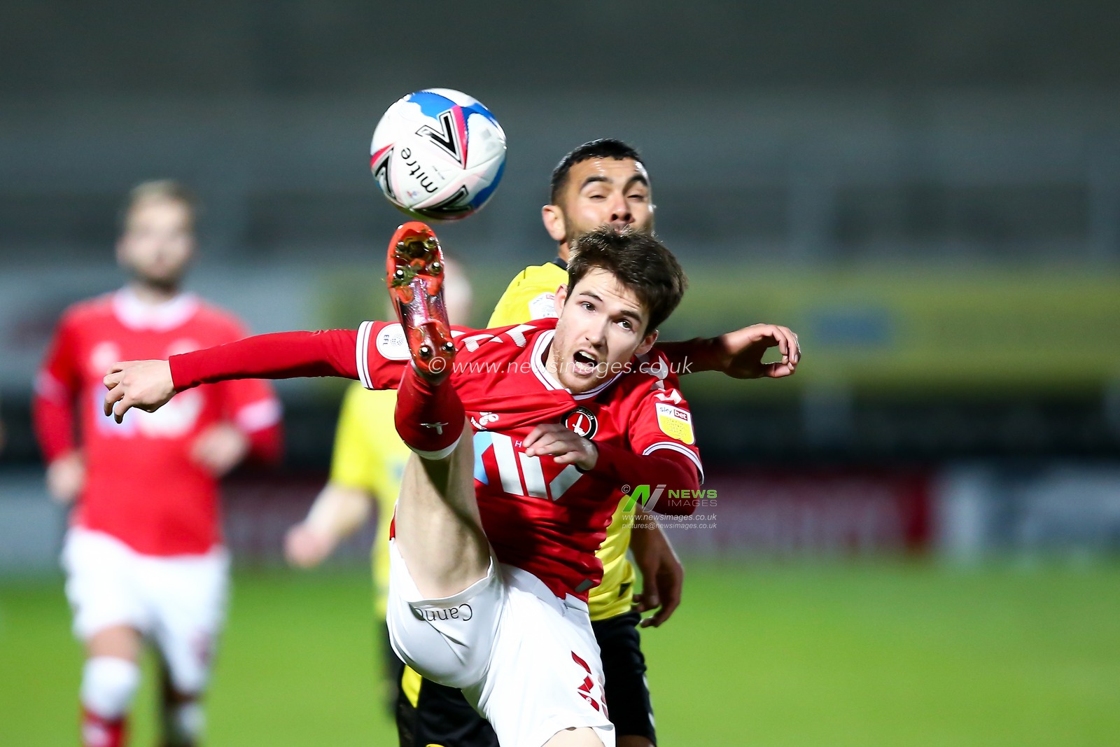 Paul Smyth #28 of Charlton Athletic clears the ball with an overhead kick