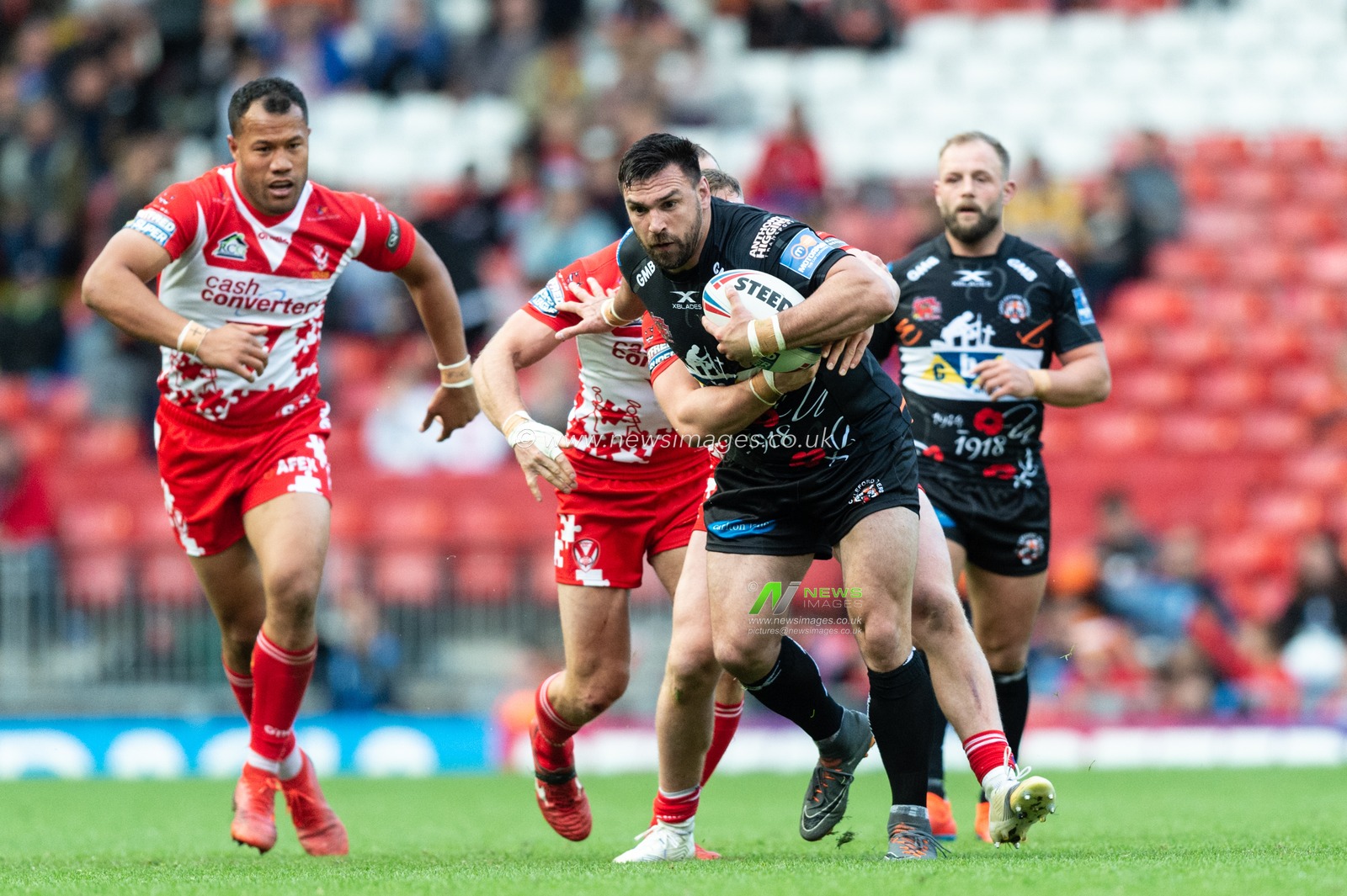 26th May 2019 , Anfield Stadium, Liverpool, England; Dacia Magic Weekend, Betfred Super League Round 16, St helens vs Castleford Tigers ; Matt Cook of Castleford Tigers 

Credit: Richard Long/News Images