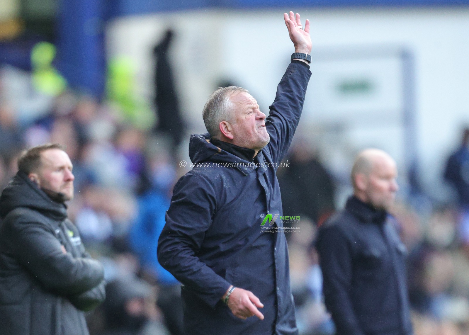 Chris Wilder manager of Sheffield United gives his team instructions during the Sky Bet Championship match Sheffield Wednesday vs Sheffield United at Hillsborough, Sheffield, United Kingdom, 23rd November 2025

(Photo by Richard Bierton/News Images)

*** GER AUT SUI OUT ***