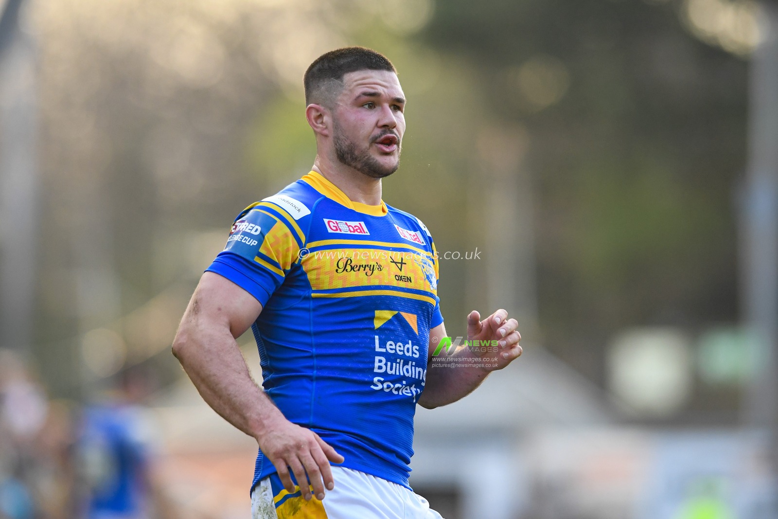 James Bentley #11 of Leeds Rhinos in action during the game