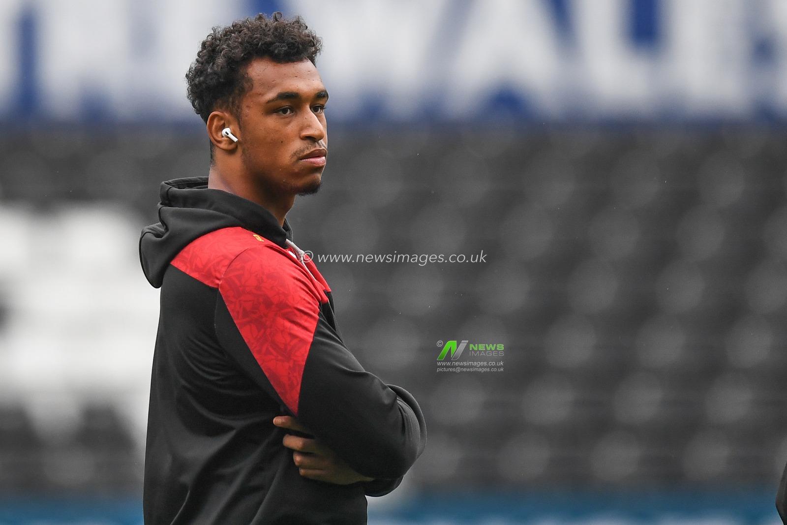 Jordan Amissah #37 of Sheffield United during pre match pitch inspection during the Sky Bet Championship match Swansea City vs Sheffield United at Swansea.com Stadium, Swansea, United Kingdom, 13th September 2022

(Photo by Mike Jones/News Images)