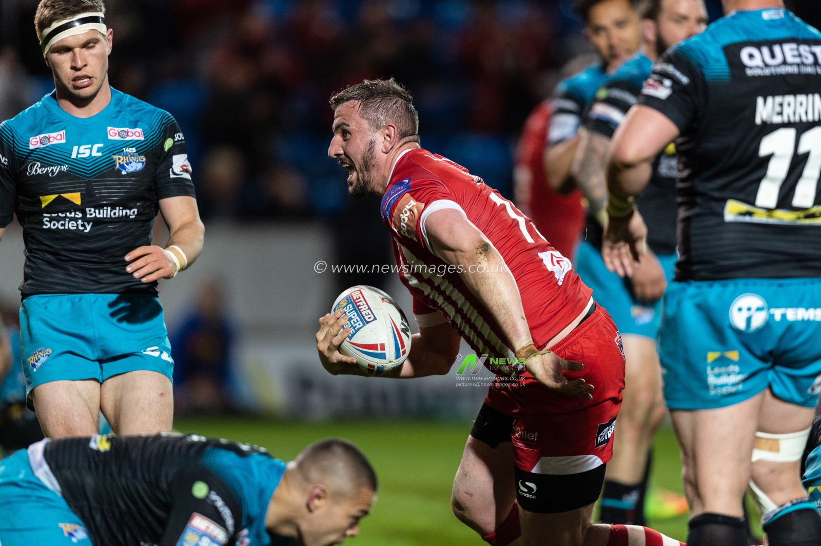 3rd May 2019 ,  AJ Bell Stadium, Salford, England;  Betfred Super League, Round 14, Salford Red Devils vs Leeds Rhinos ; Adam Walker of Salford Red Devils celebrates his try

Credit: Richard Long/News Images
