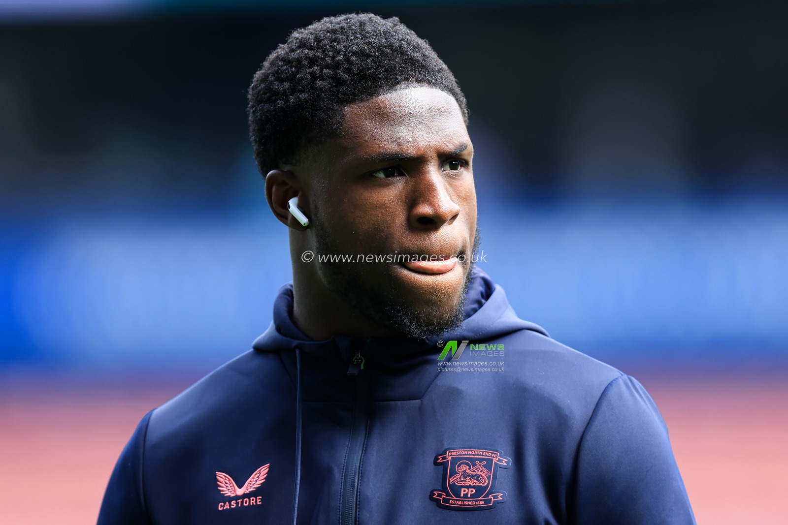 Thierry Small of Preston North End arrives at stadium ahead of the Sky Bet Championship match Bolton Wanderers vs Preston North End at Toughsheet Community Stadium, Bolton, United Kingdom on 15 August 2026

(Photo by Jorge Horsted/News Images)