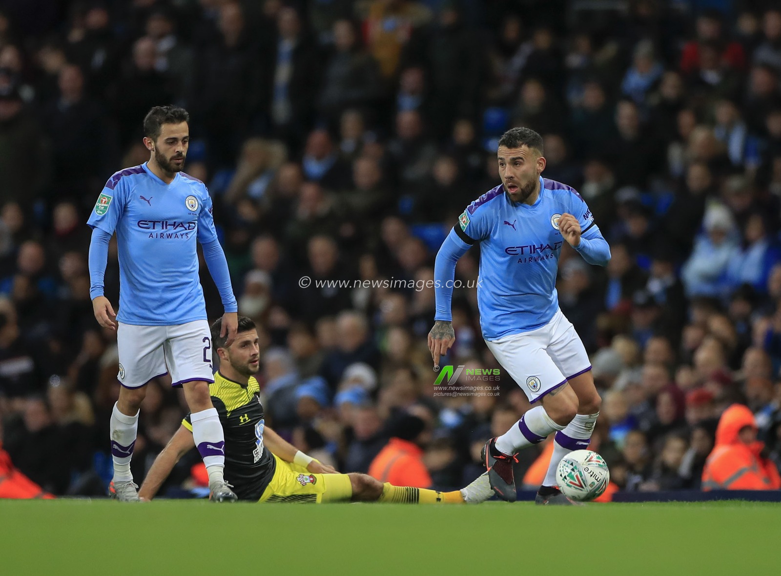 29th October 2019, Etihad Stadium, Manchester, England; Carabao Cup, Manchester City v Southampton : Nicolas Otamendi (30)of Manchester City runs with the ball
Credit: Conor Molloy/News Images