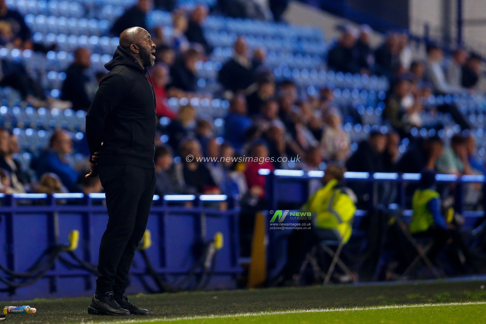 Darren Moore manager of Sheffield Wednesday during the Papa John's Trophy match Sheffield Wednesday vs Burton Albion at Hillsborough, Sheffield, United Kingdom, 20th September 2022

(Photo by Ben Early/News Images)