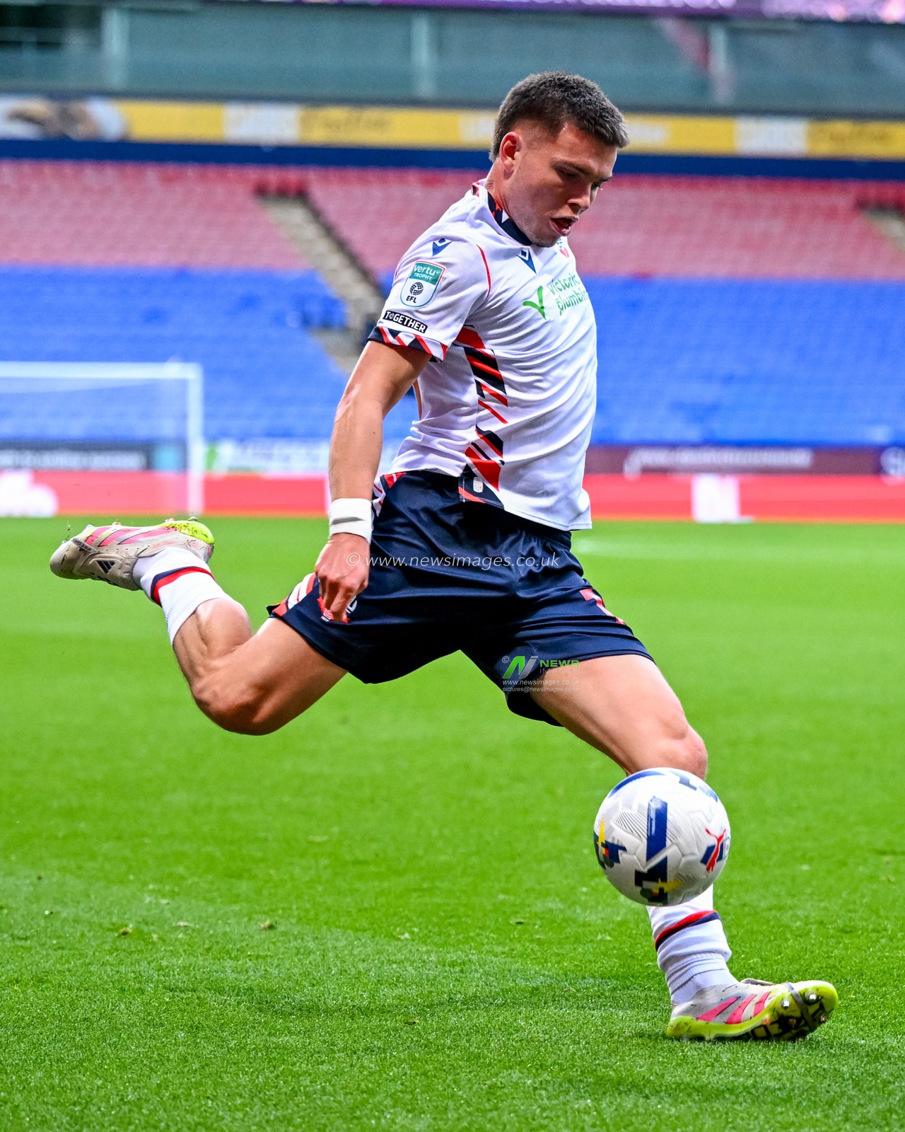 Aaron Morley of Bolton Wanderers during the The Vertu Trophy match Bolton Wanderers vs Rotherham United at Toughsheet Community Stadium, Bolton, United Kingdom, 2nd September 2025

(Photo by Adam Gee/News Images)