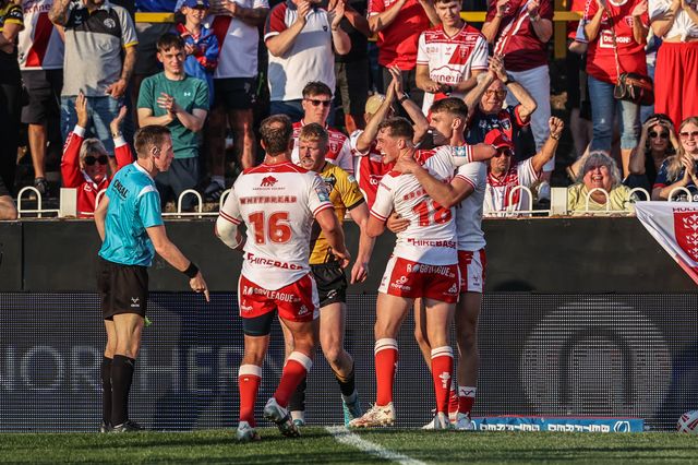 Betfred Super League round 15 Castleford Tigers v Hull KR