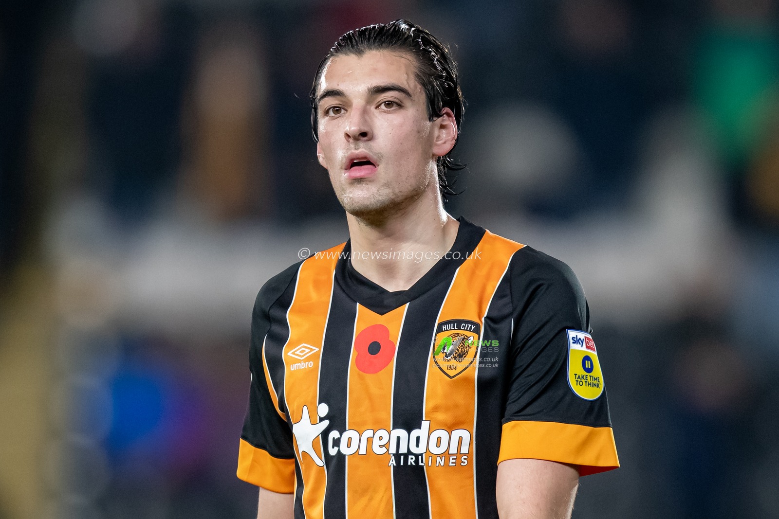 A dejected Jacob Greaves #4 of Hull City after the Sky Bet Championship match Hull City vs Reading at MKM Stadium, Hull, United Kingdom, 12th November 2022

(Photo by James Heaton/News Images)