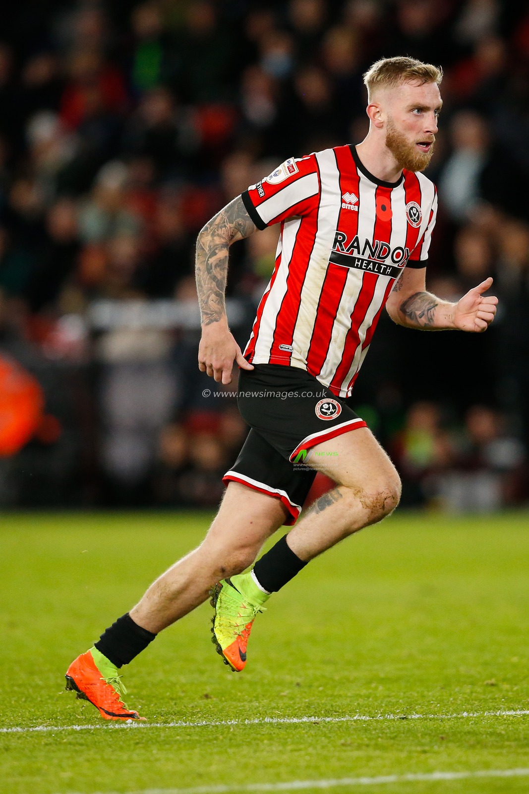 Oliver McBurnie #9 of Sheffield United during the Sky Bet Championship match Sheffield United vs Rotherham United at Bramall Lane, Sheffield, United Kingdom, 8th November 2022

(Photo by Ben Early/News Images)