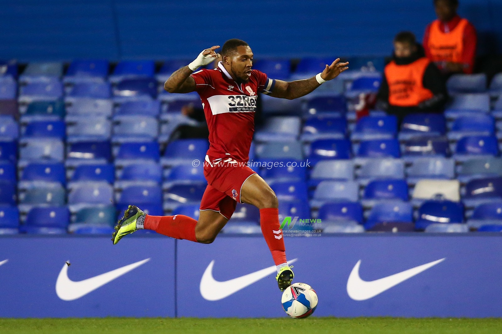 Britt Assombalonga #9 of Middlesbrough controls the ball