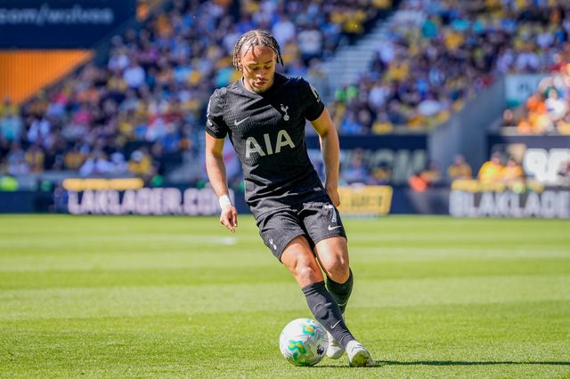 Xavi Simons of Tottenham Hotspur controls the ball  during the Premier League match Wolverhampton Wanderers vs Tottenham Hotspur at Molineux, Wolverhampton, United Kingdom on 25 April 2026

(Photo by Maynard Manyowa/News Images)